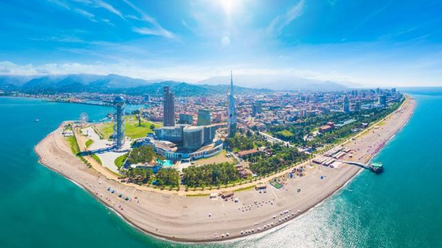 Gruzie-poznávací-zájezd-Batumi
