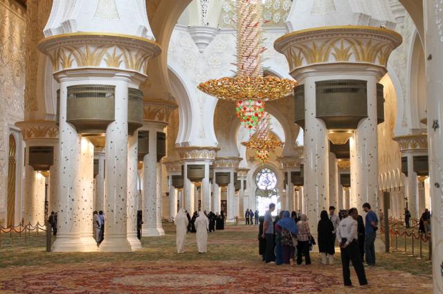 Poznávací zájezd-Dubaj a Abú Dhabí-mešita Sheikh Zayed Grand Mo