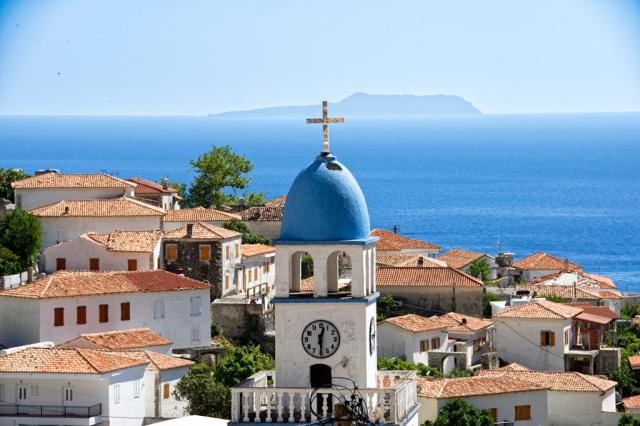 Turistika-Albánie-Pěšky neokoukaným jihem-Dhërmi vesnice ve Vlo