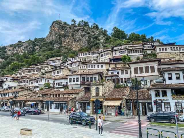 Turistika-Albánie-Pěšky neokoukaným jihem-Berat-autor fotky IG