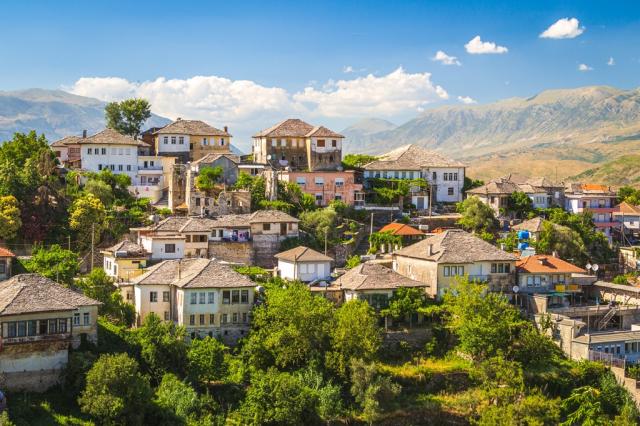 Turistika-Albánie-Pěšky neokoukaným jihem-Gjirokastër