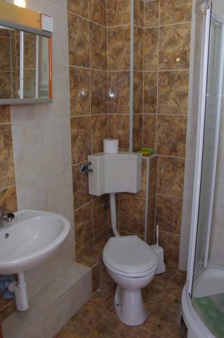 Privátní ubytování Gradac toaleta
