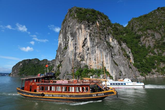 Ha Long Bay