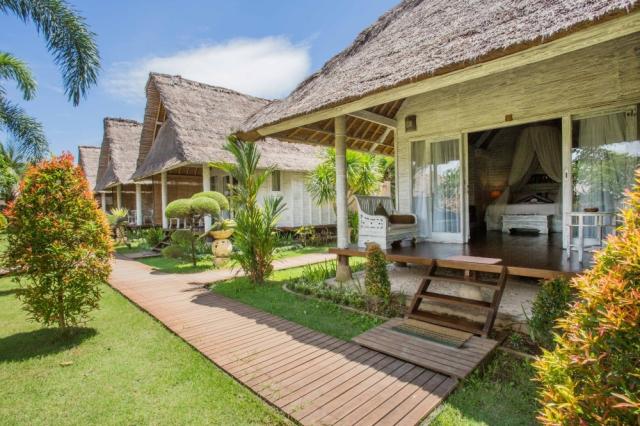 Nusa Lembongan, Bay Shore Hut