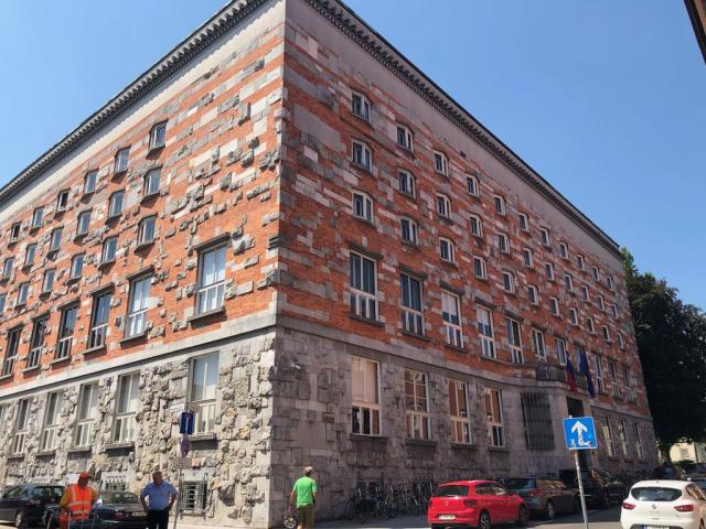 Lublaň - J. Plečnik UNI