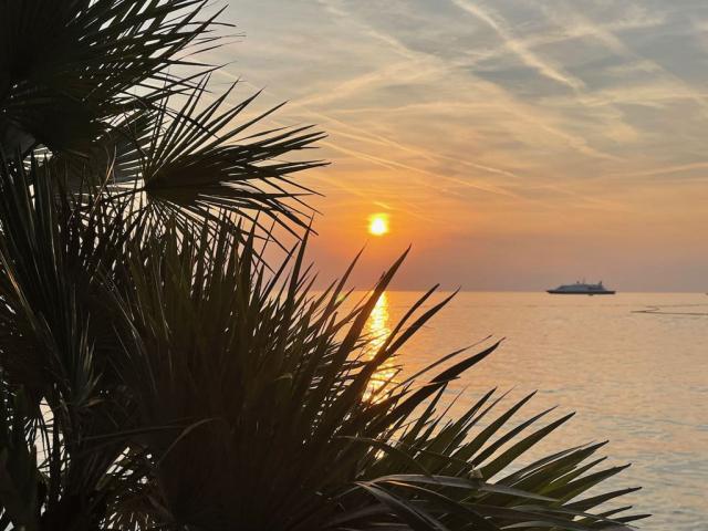 Západ slunce od hotelu