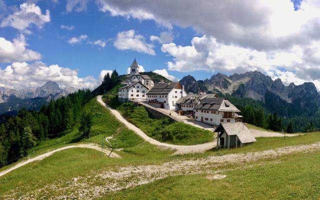 Monte Lussari, Alpy