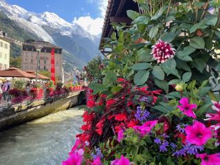 Mont-Blanc Express a Ženevské jezero, sýry a bernardýni