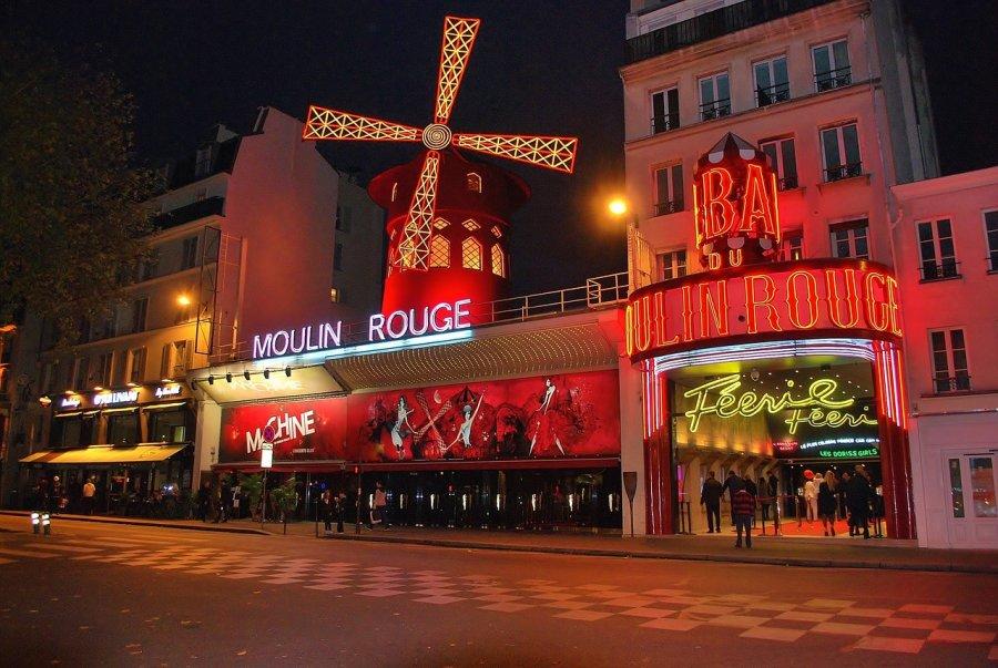 Moulin Rouge Paříž