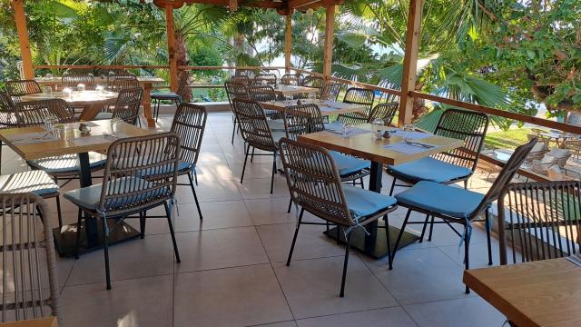 RESTAURACE 6