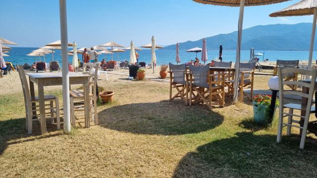 vila-vasilis-nea-vrasna-chalkidiki