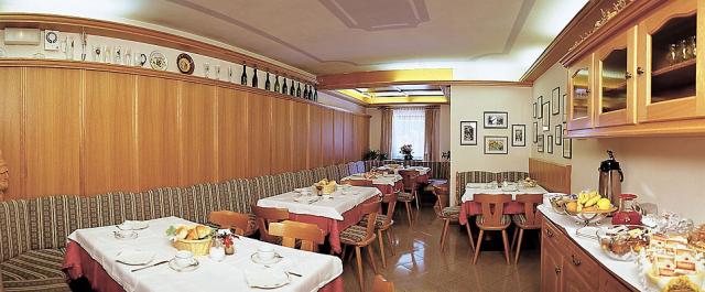 Garni Esperia