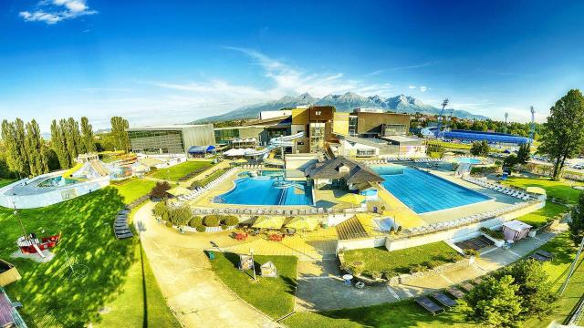 Seasons Aqua city (1)