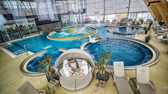 Seasons Aqua city (35)