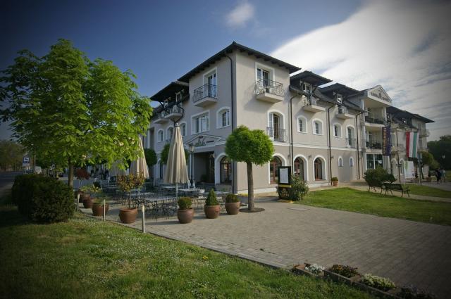 Xavin hotel (2)