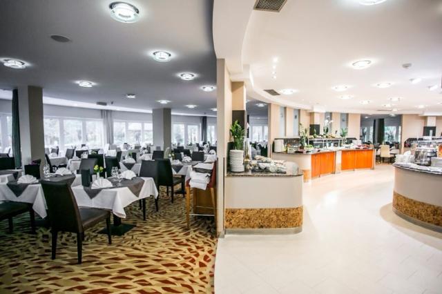 Lotus Therme Hotel & Spa   (29)