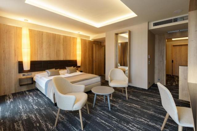 Hotel Hills (10)
