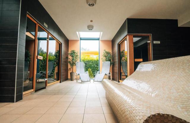 Thermal hotel Balance (36)