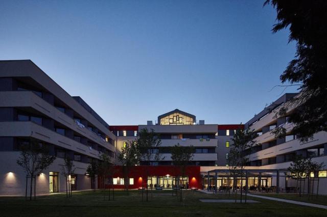 Thermal hotel Balance (10)