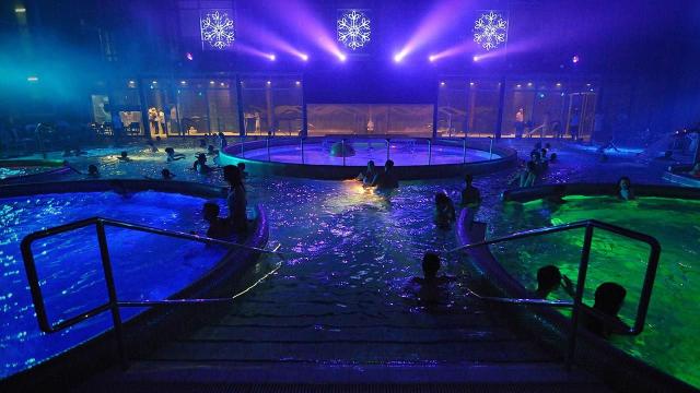 AquaCity Poprad Laser show 01
