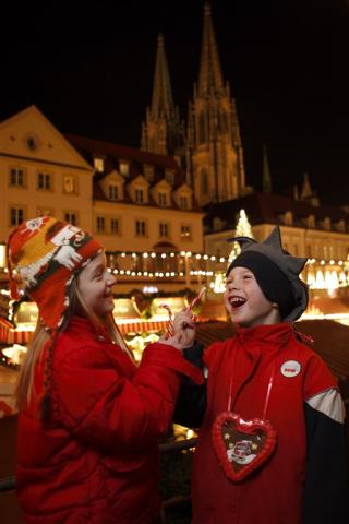 Neupfarrplatz Děti.jpg
