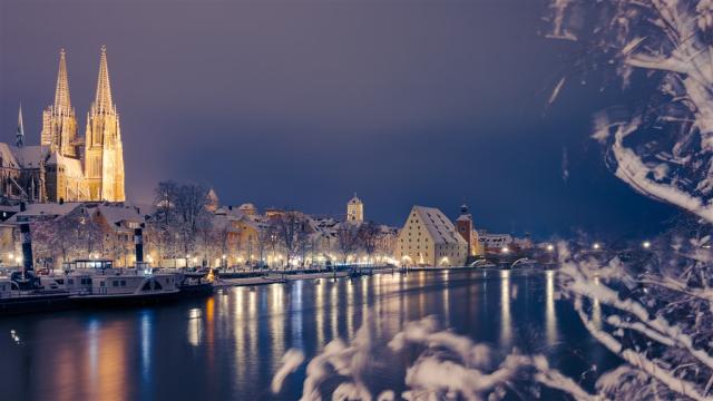 shutterstock_2397387187.jpg