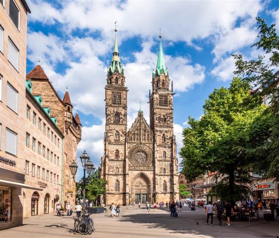 shutterstock_2418731191.jpg