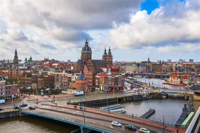shutterstock_1903332445.jpg