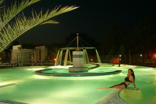 Europa_Therme_Karl_Staedele2.jpg