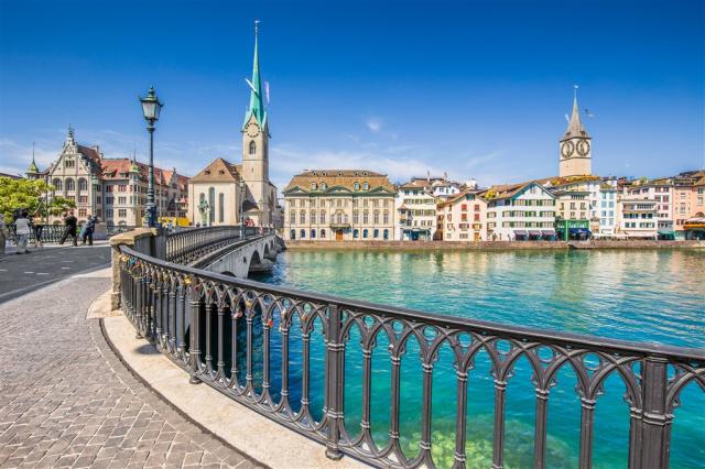 shutterstock_393930334.jpg