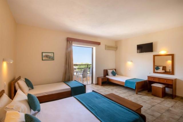 rossis-hotel-gallery-27-1030x687.jpg