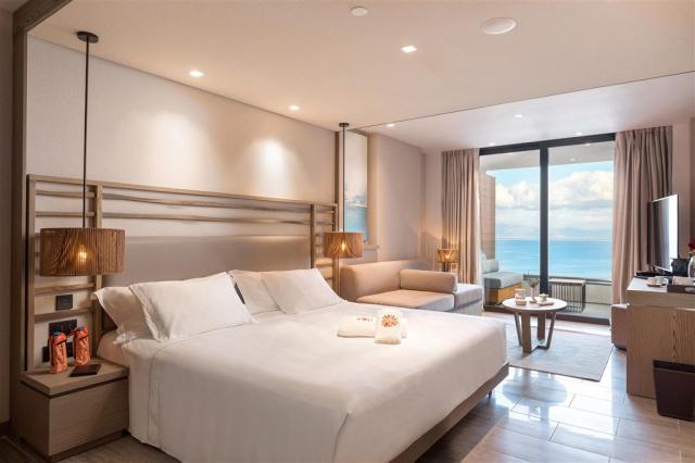 Angsana_Corfu_Ionian_Seaview_GrandRoom_Bedroom.jpeg