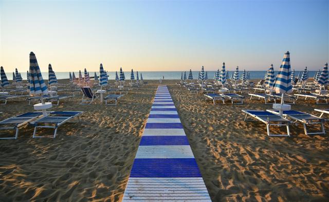 IT_Bibione_koupani_04.jpg