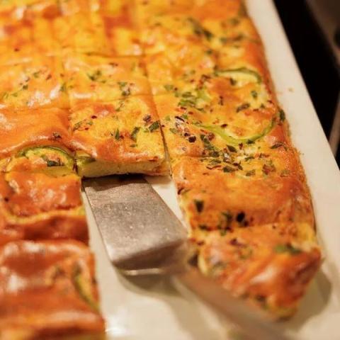 gallery-dine-buffet-3-700x700.jpg