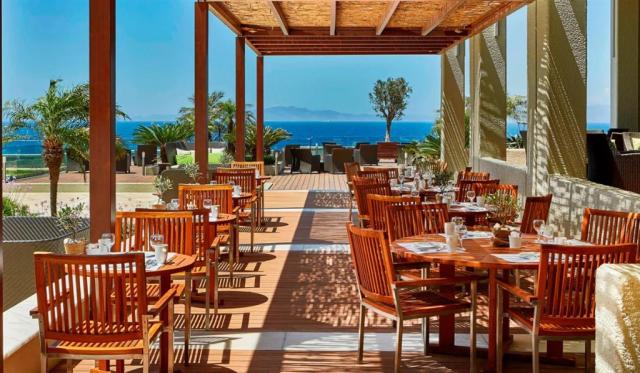 SPG Breakfast Area.jpg