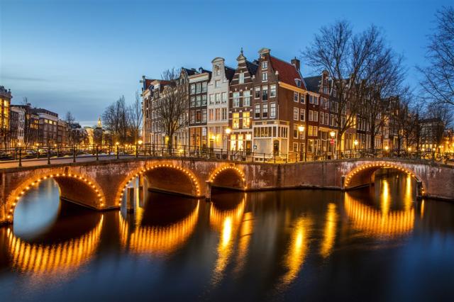 shutterstock_408909211.jpg