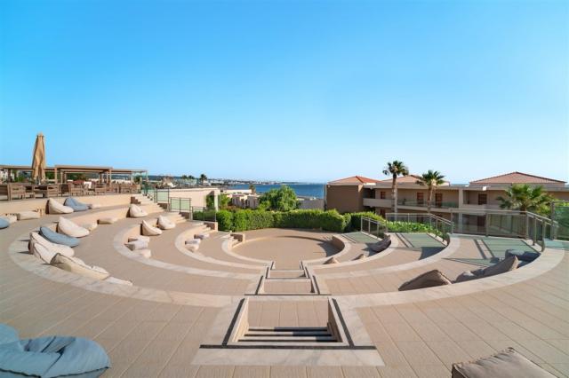 ampitheatre.jpg