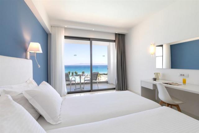 2-executive-room-min.jpg