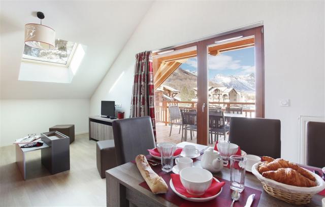 location-ski-serre-chevalier-residence-odalys-aquisana-2.jpg