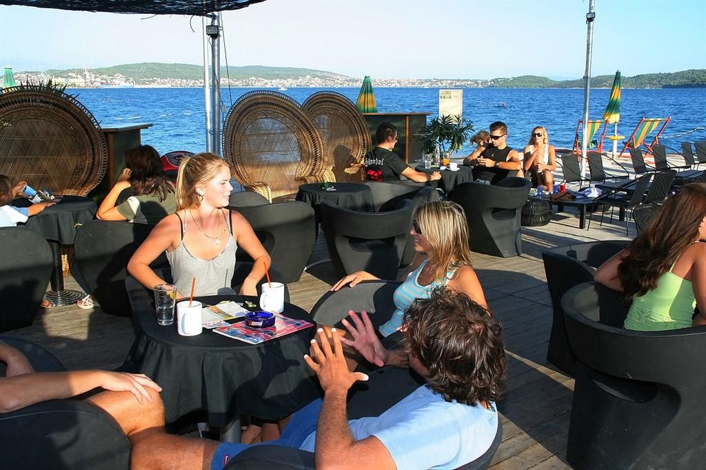 Medena coffee time.jpg