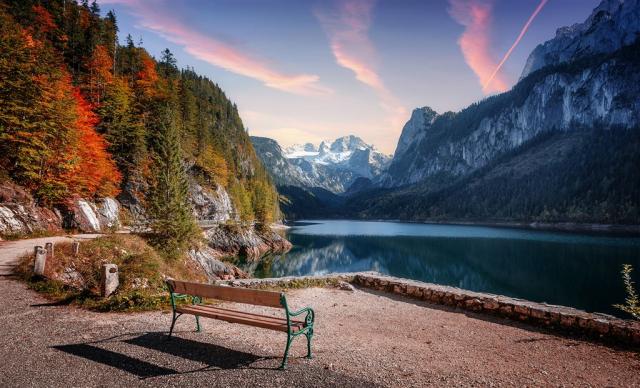 AT_Hallstadt_Gossausee_lavicka1.jpg