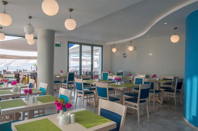 alia-beach-breakfast-area-2.jpg