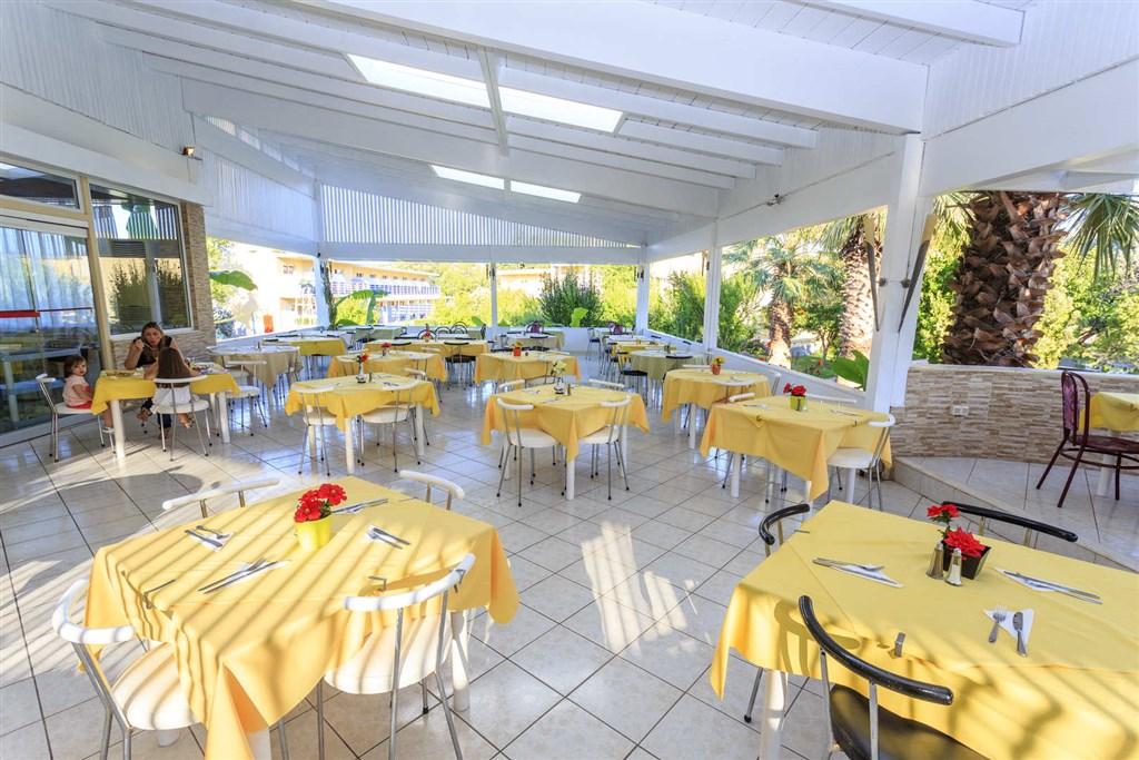 golden-odyssey-restaurant-9.jpg