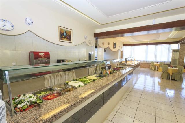 golden-odyssey-restaurant-3.jpg