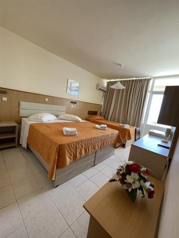 ebcbb-standard-room-with-sea-view--2-.jpeg