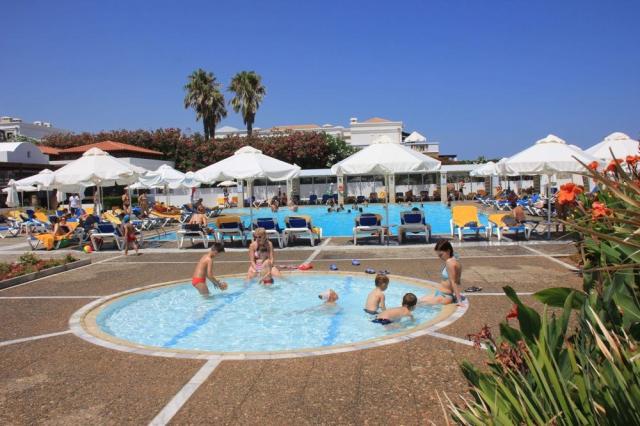 annabelle-beach-resort-hersonissos-pool_3.jpg