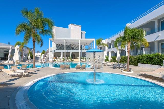 PoolArea1-5-1024x682.jpg