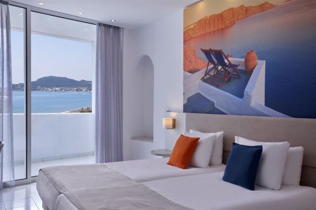 apartment-side-sea-view-enlarge.jpg