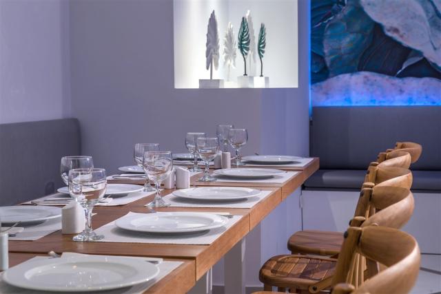 Mari_Kristi_Dinning_Room_4.jpg