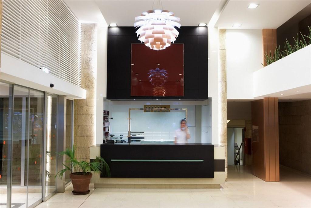 pearl-hotel-enlarge (2).jpg